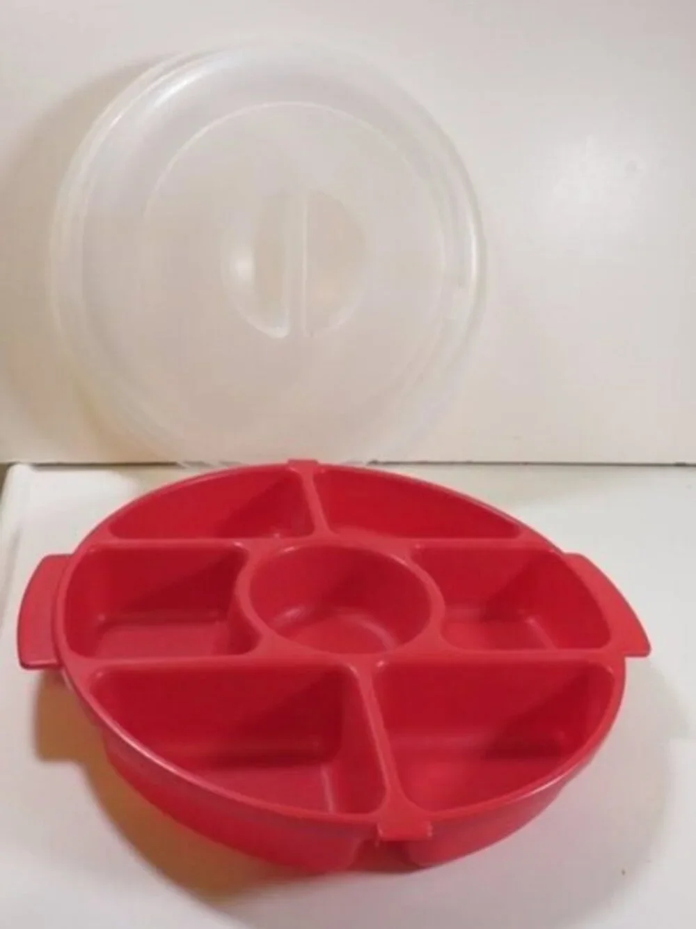 Vintage Rubbermaid Servin Saver Red Divided Party Tray 0259 Sheer Lid Container
